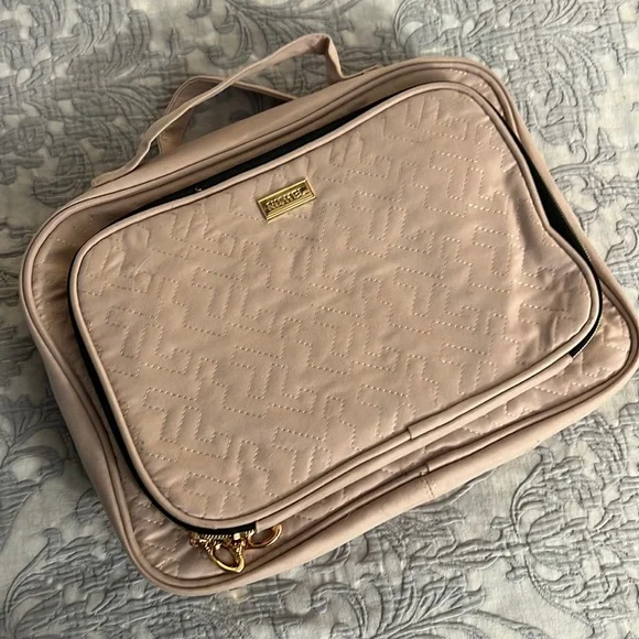 NISHEL Travel Toiletry Bag - Picture 1 of 11